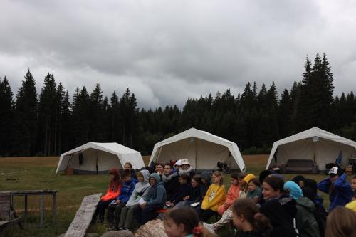 Singen am Lagerfeuer