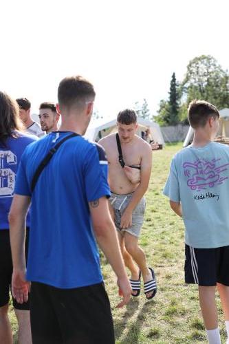 Uglydance für Überfaller