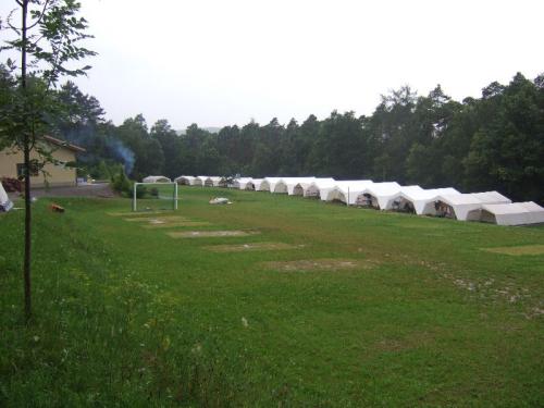 20070729 1677044577 zeltplatz 1